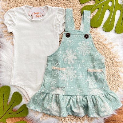 Conj. Body Manga Curta e Salopete Floral - Verde e Off White 